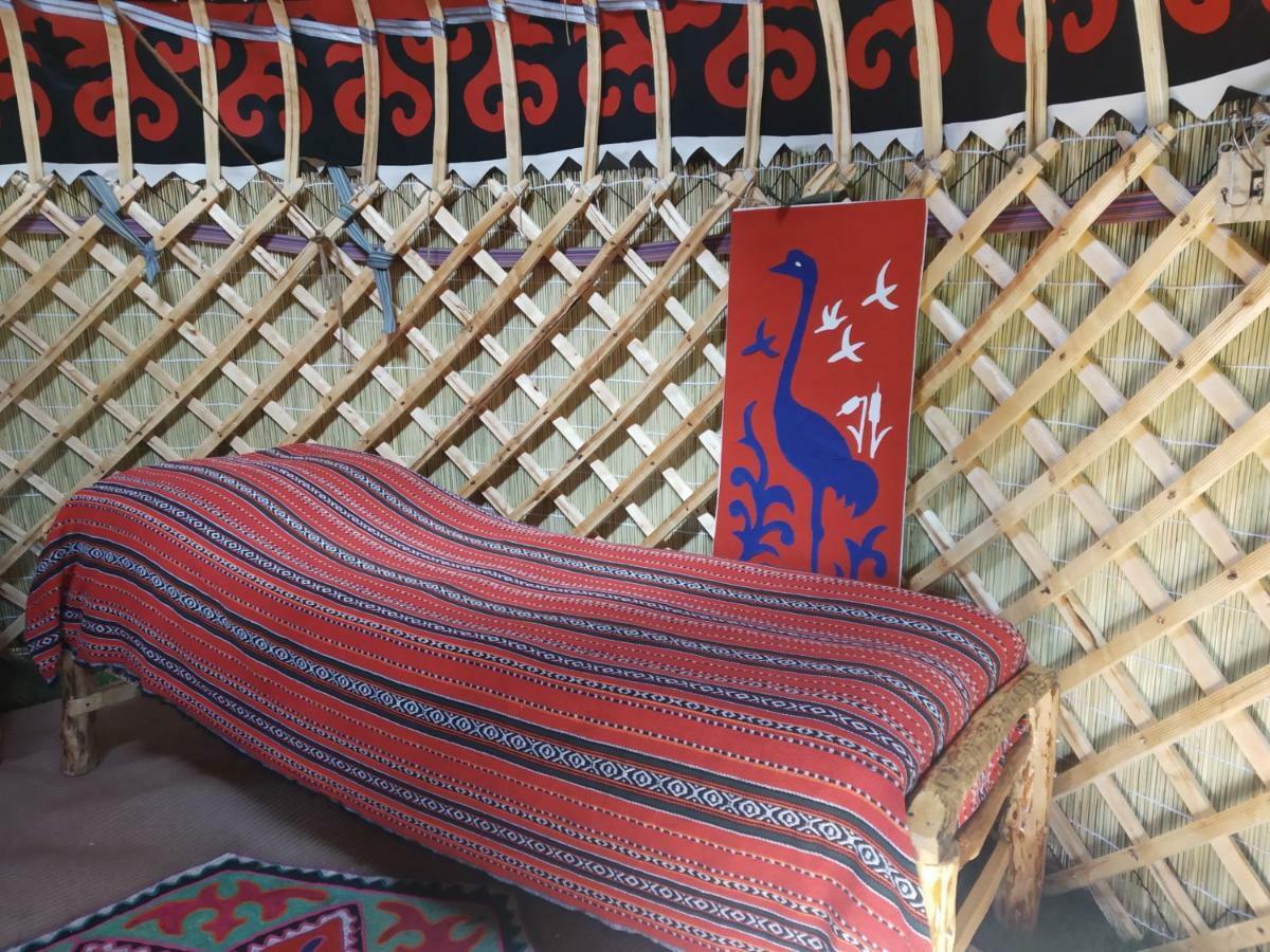 Yurt Camp Muras In Song Kol Lake Otel Kochkor Dış mekan fotoğraf