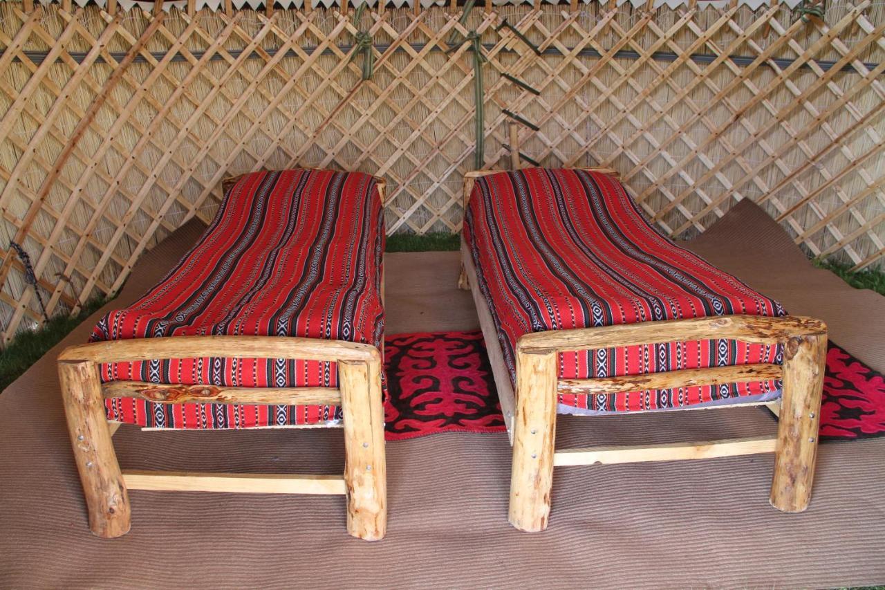 Yurt Camp Muras In Song Kol Lake Otel Kochkor Dış mekan fotoğraf